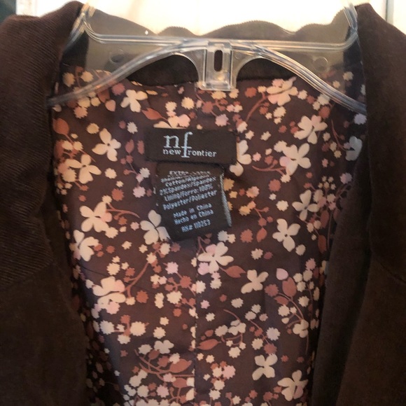 Brown velour style jacket - Picture 3 of 3